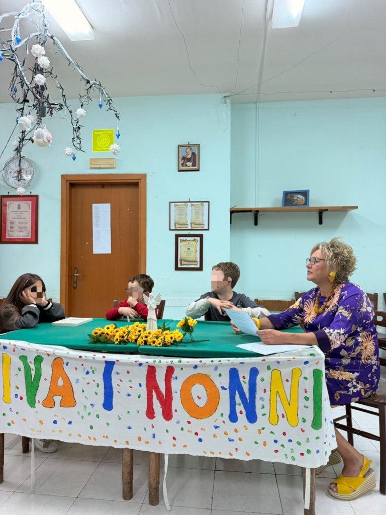 LA FESTA DEI NONNI AL CENTRO POLIVALENTE PER ANZIANI DI MONTESARCHIO